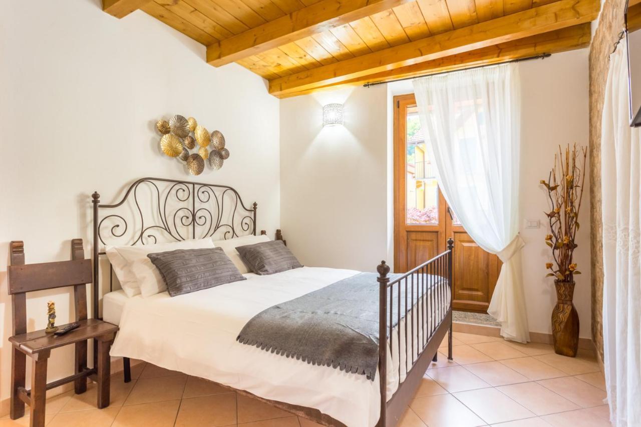 Guest House Casa Del Folletto Stresa Exterior photo